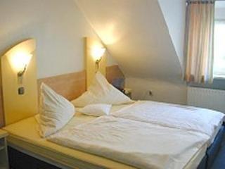Hotel Am Wehrhahn Дюссельдорф Экстерьер фото