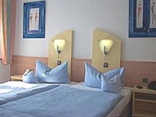 Hotel Am Wehrhahn Дюссельдорф Экстерьер фото